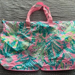 Lilly Pulitzer Getaway Packable Tote